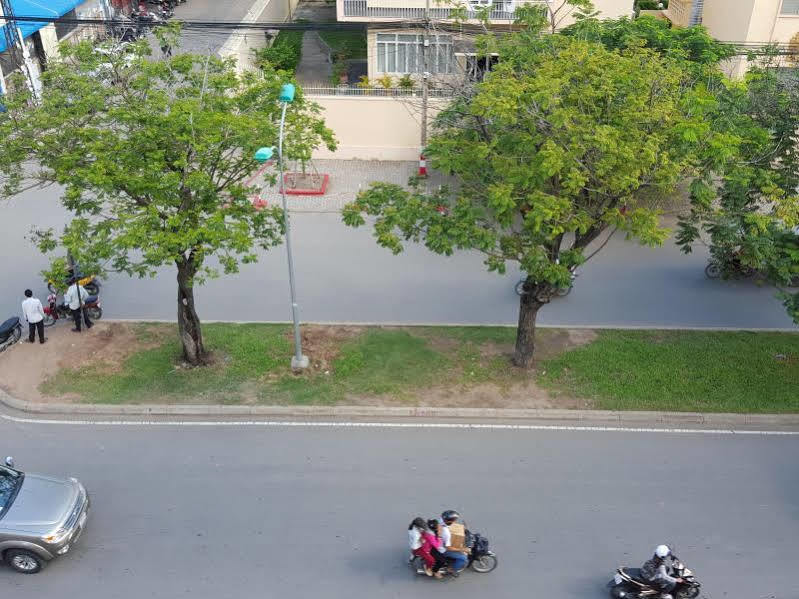 Lucky 1 Guesthouse Phnom Penh Bagian luar foto